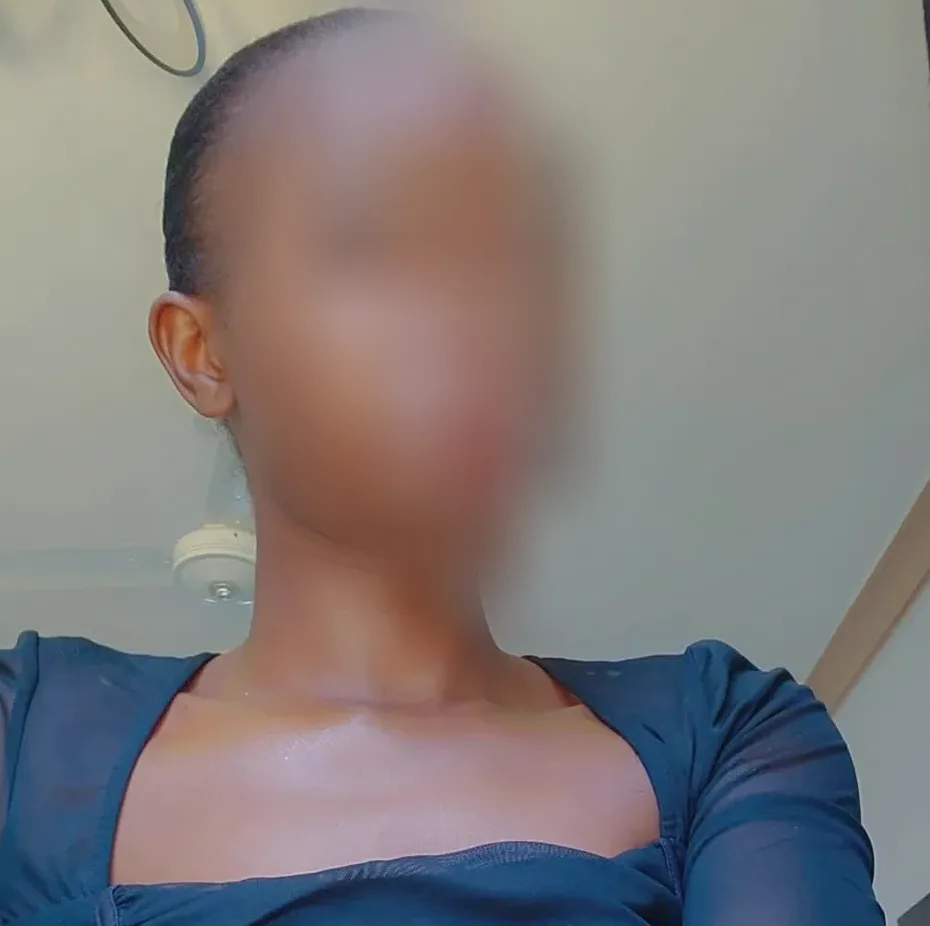 Cecilia, 24