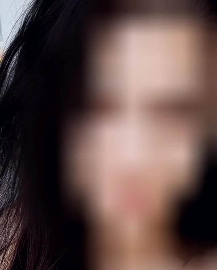 Fanni, 28