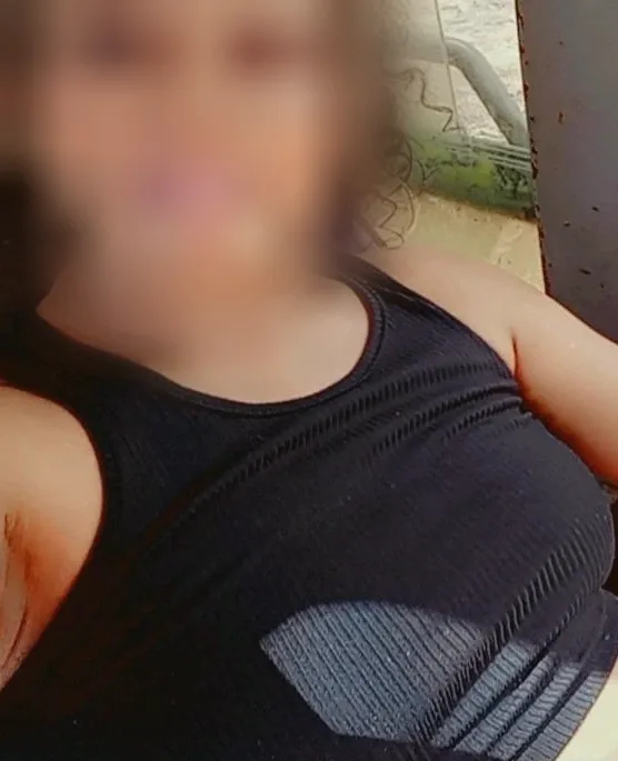Nella, 39